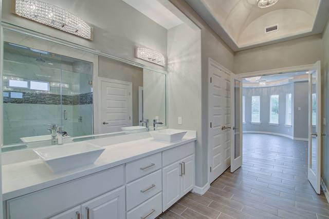 McAllen TX - Built by Camelot Design & Construction, photo 4